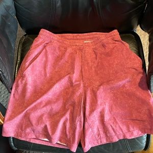 Lululemon mens pacebreaker short 7” with liner